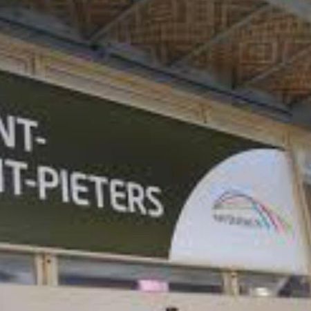 2 Person Privat Room Between Expo Ghent & Ghent Sint Pieters Station 外观 照片